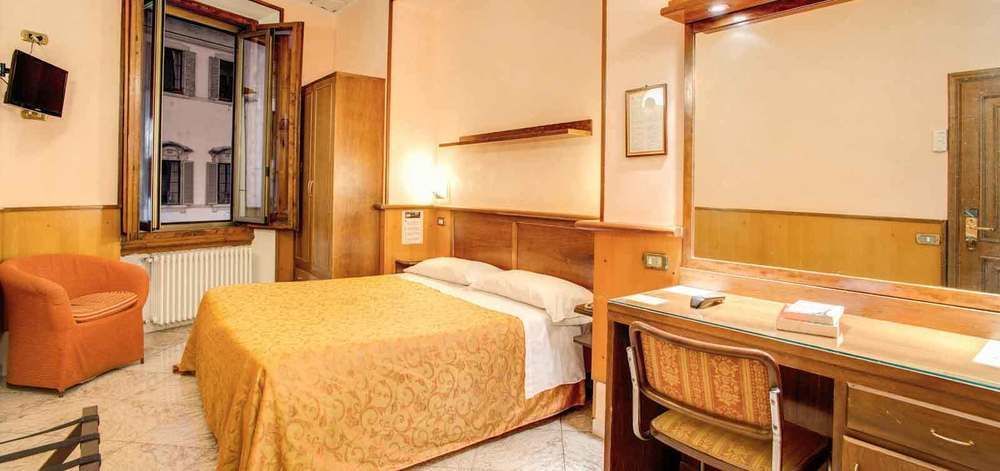 Hotel Lorena Флоренция Екстериор снимка